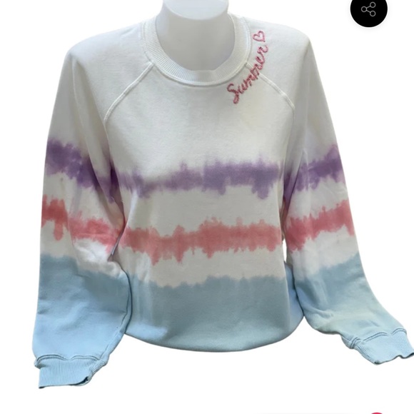 I stole my boyfriends sweatshirt “MALIBU” - Picture 1 of 3